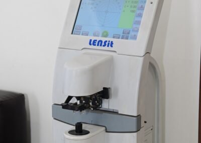 Nav-Drishti-Eye-and-Dental-Hospital-Lachirammpur-Azamgarh-Azamgah-Best-Eye-Care
