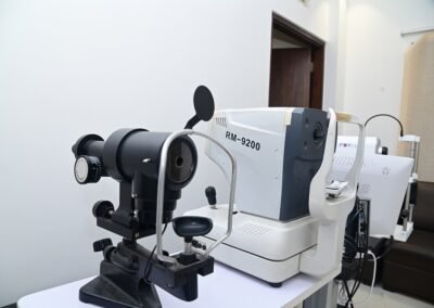 Nav-Drishti-Eye-and-Dental-Hospital-Lachirammpur-Azamgarh-Azamgah-Best-Eye-Care